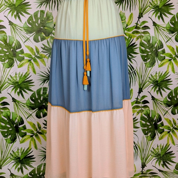 LOFT Dresses & Skirts - Loft Boho 3 Panelled Maxi Skirt (Size: X-Small)